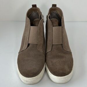 Steve Madden Wavery Wedge Sneaker Size 9